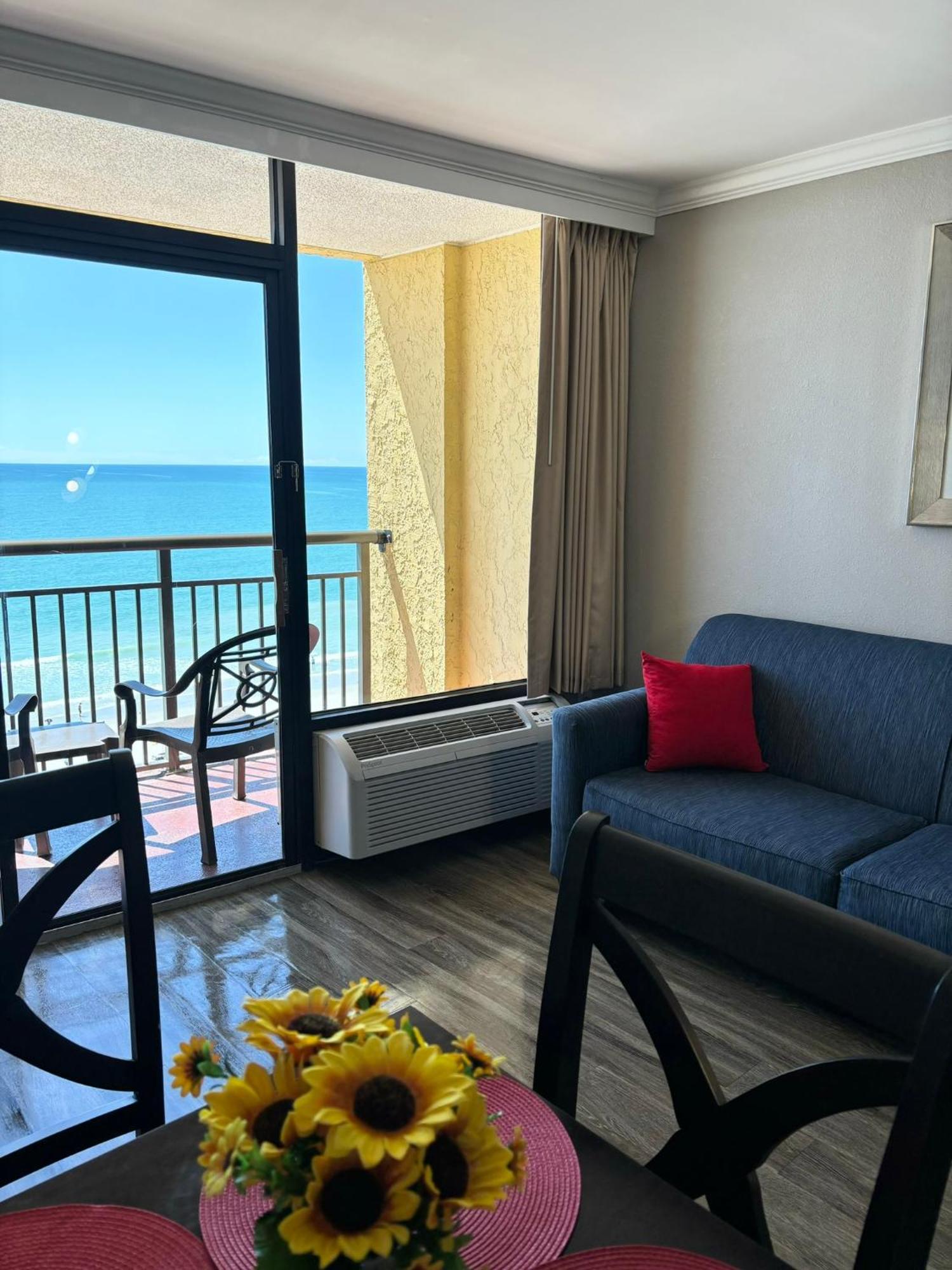 Azure Bliss Oceanfront Condo Sleeps 6 미를 비치 외부 사진