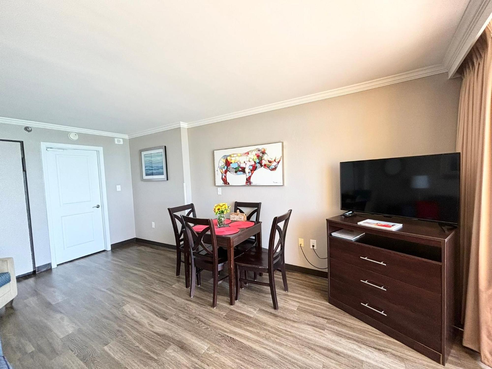 Azure Bliss Oceanfront Condo Sleeps 6 미를 비치 외부 사진