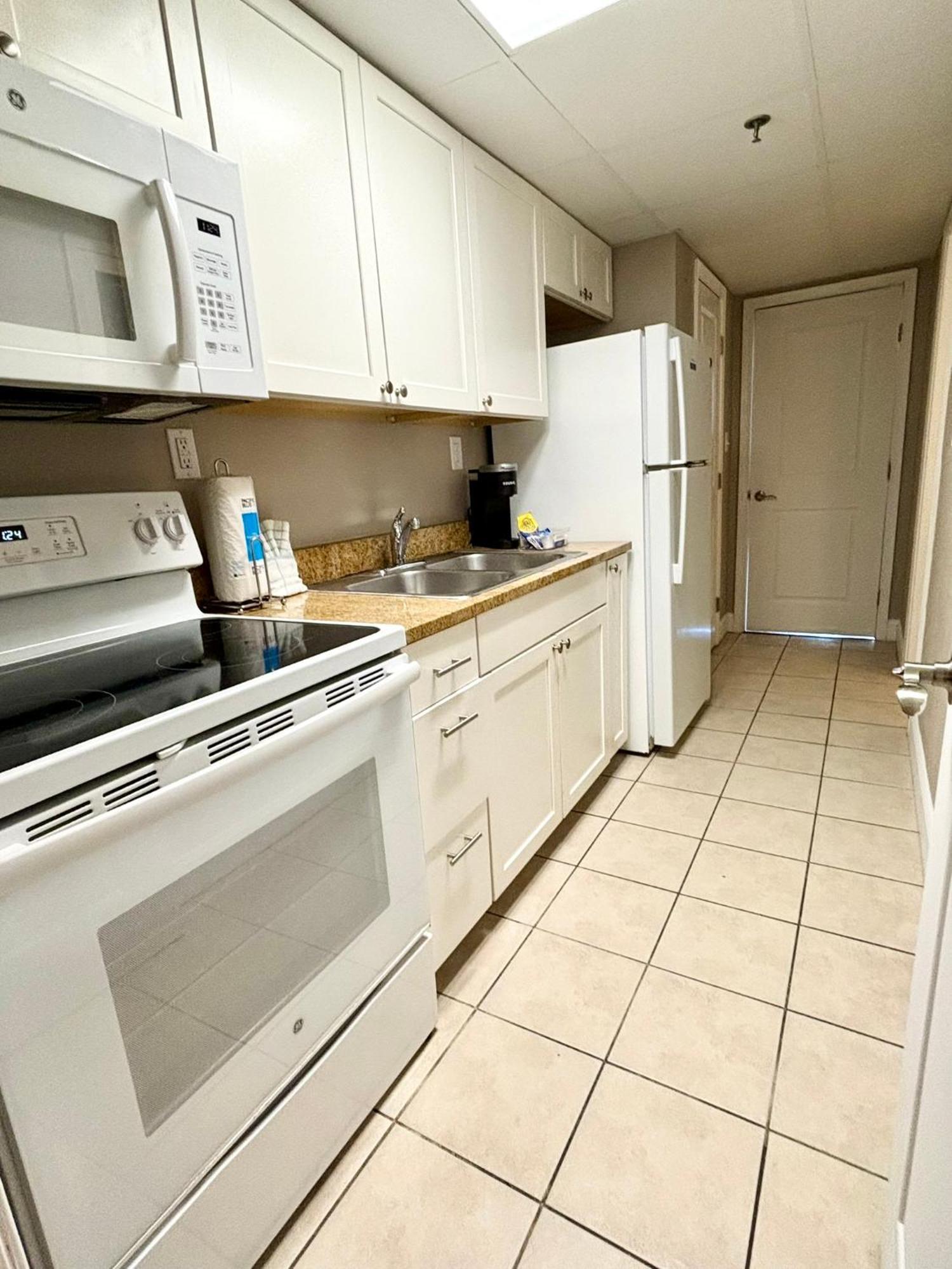 Azure Bliss Oceanfront Condo Sleeps 6 미를 비치 외부 사진