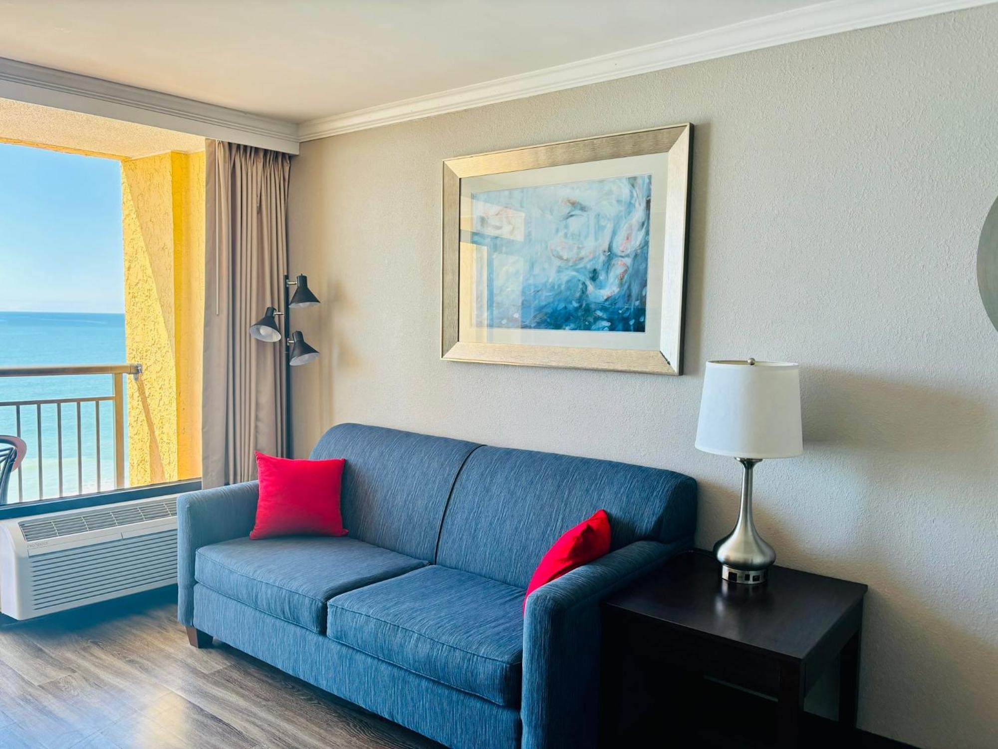 Azure Bliss Oceanfront Condo Sleeps 6 미를 비치 외부 사진